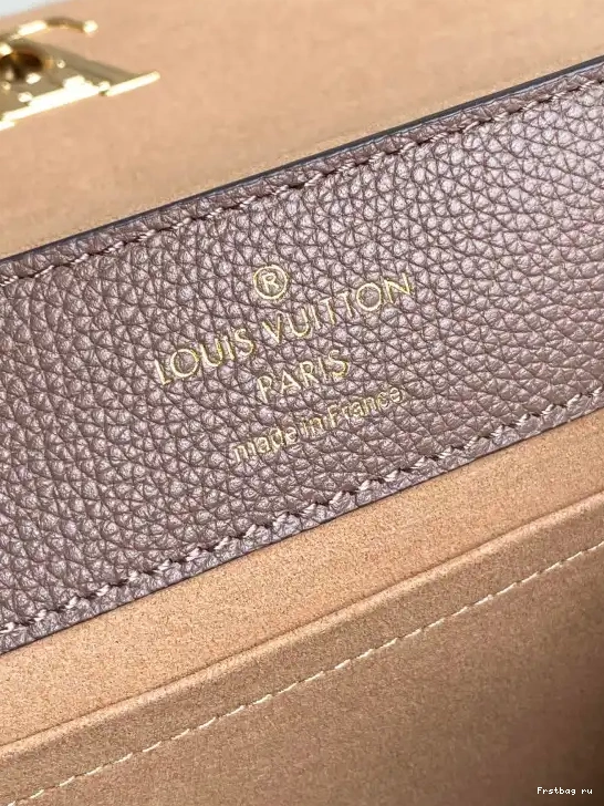 Frstbag ru BB VUITTON LOUIS EVER LOCKME 0413